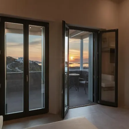 37north Neotraditional With Breathtaking Sunset View * Moni Christou Dasous