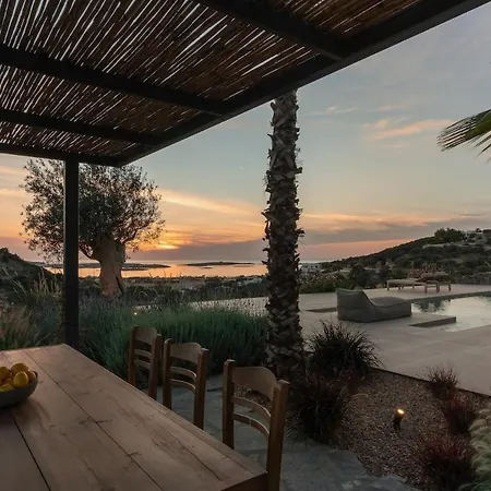 Villa 37north Neotraditional With Breathtaking Sunset View Moni Christou Dasous