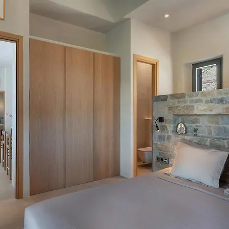 37north Neotraditional With Breathtaking Sunset View * Moni Christou Dasous